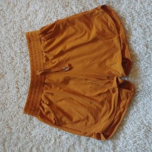 Jane Mustard Shorts